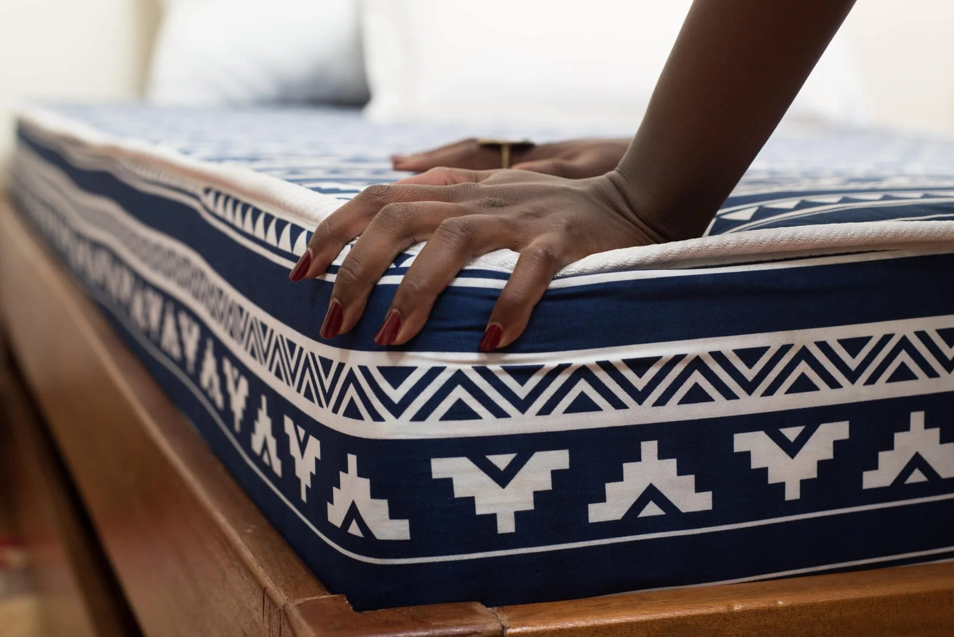 MoKo 10' Form Mattress